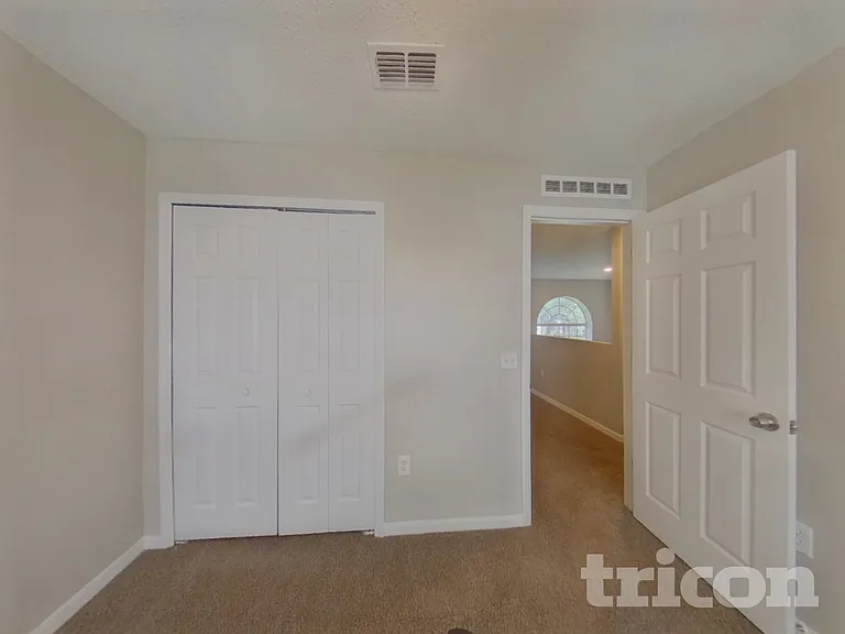 1730 Sunset Ridge Dr — Photo 10