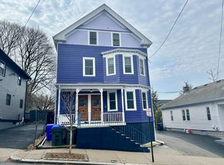 37 Evergreen St #1, Providence, RI 02906