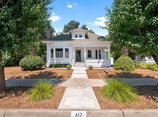 417 Haydon St, Healdsburg, CA 95448