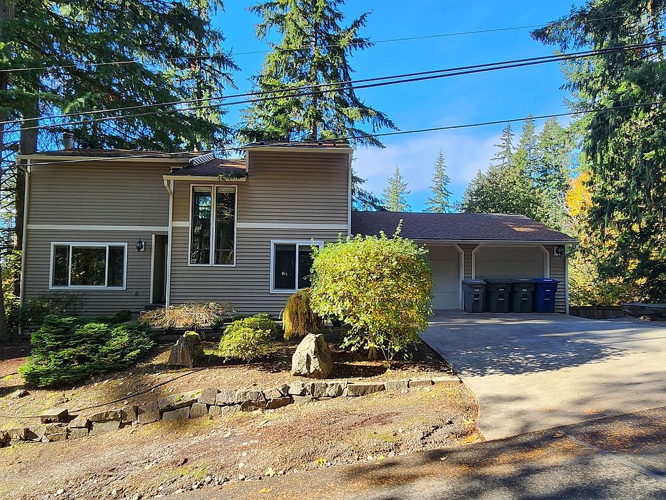1st image of 1401 212th Ave NE
