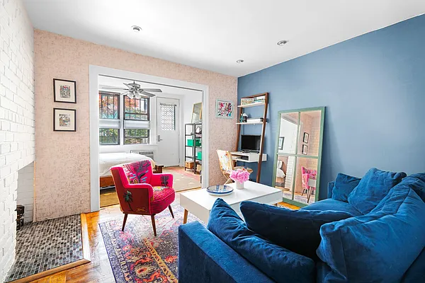 Rented by Compass | media 9