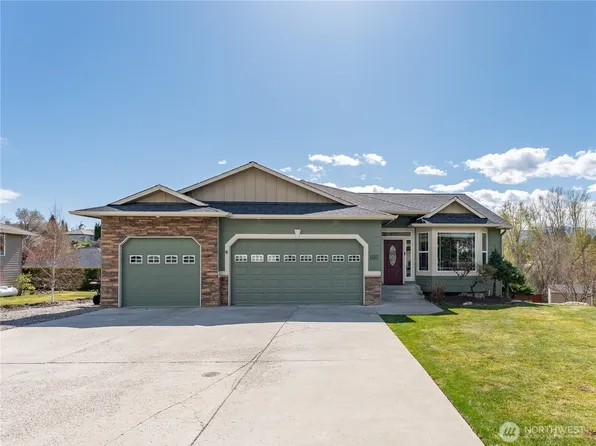 616 19th Street NE, East Wenatchee, WA 98802