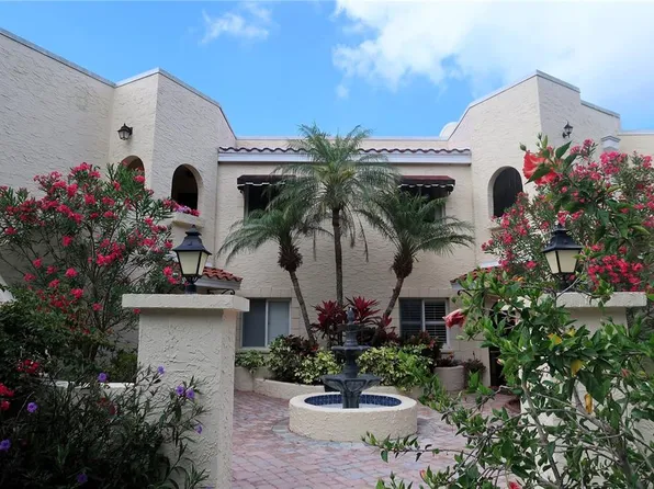 6101 34th St W APT 24C, Bradenton, FL 34210