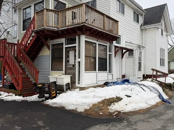 124 Riverview St, Brockton, MA 02302