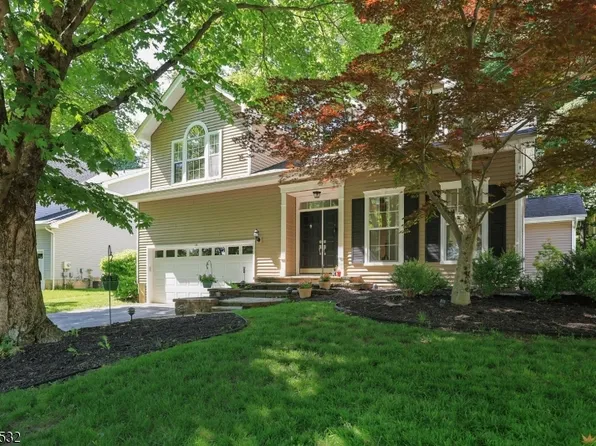 48 Huntington Rd, Bernards Twp., NJ 07920