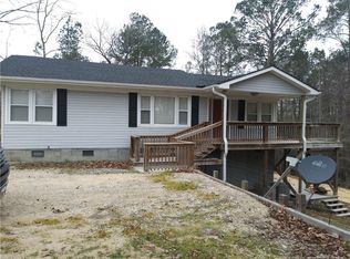 725 Sunset Lake Rd, Lumber Bridge, NC 28357