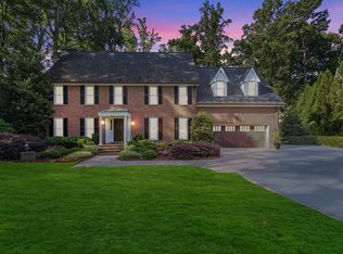 1820 Hunting Ridge Rd, Raleigh, NC 27615