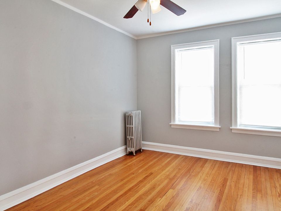 101111 S. Harvey Ave. and 237249 South Blvd. Apartment Rentals Oak