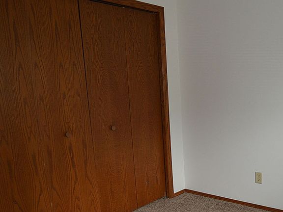 5th image of 1 Northridge Ter #10-A
