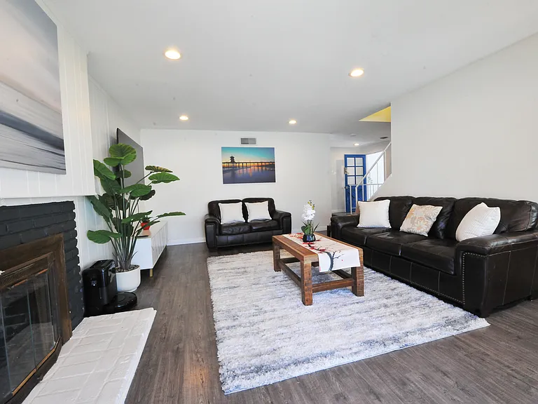 16772 Scotsdale Cir — Photo 22