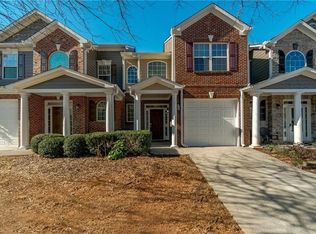 2747 Pierce Brennen Ct, Lawrenceville, GA 30043