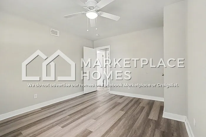 2470 Glenrock Dr #B — Photo 13