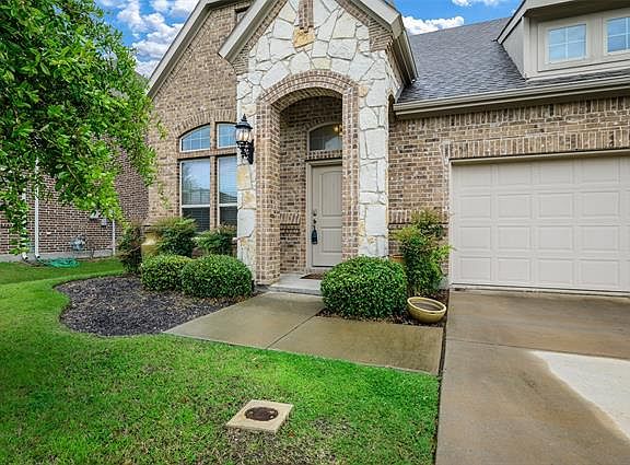 2nd image of 2207 Patriot Dr