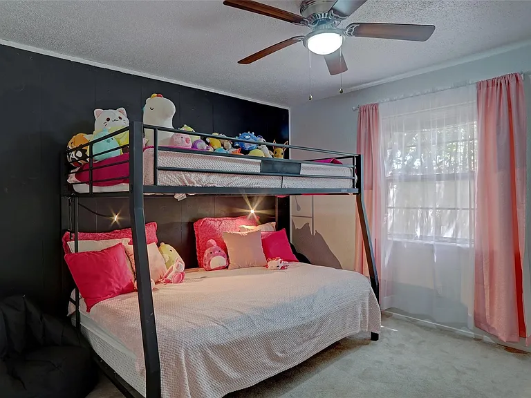 1615 Shelmar Ct — Photo 10