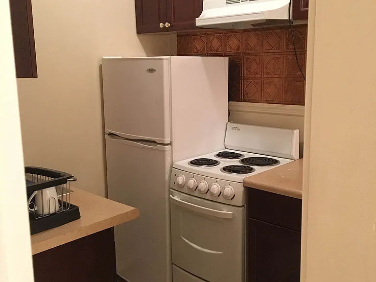 23 W 56th St #4R — Photo 5