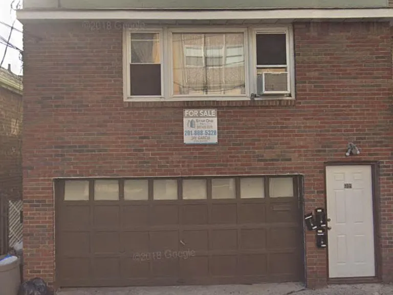 6109 Adams St #1BDR — Photo 1