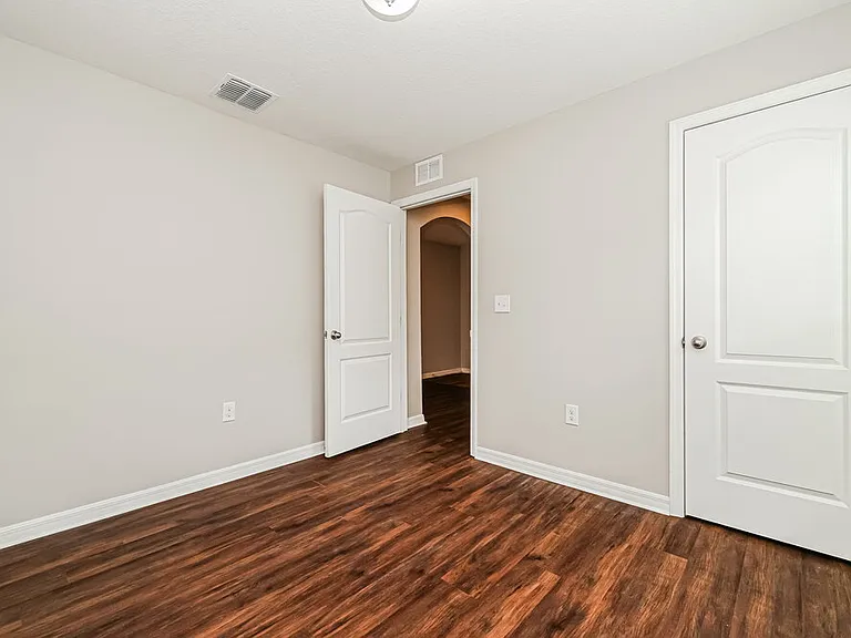 720 Chatham Walk Dr — Photo 13