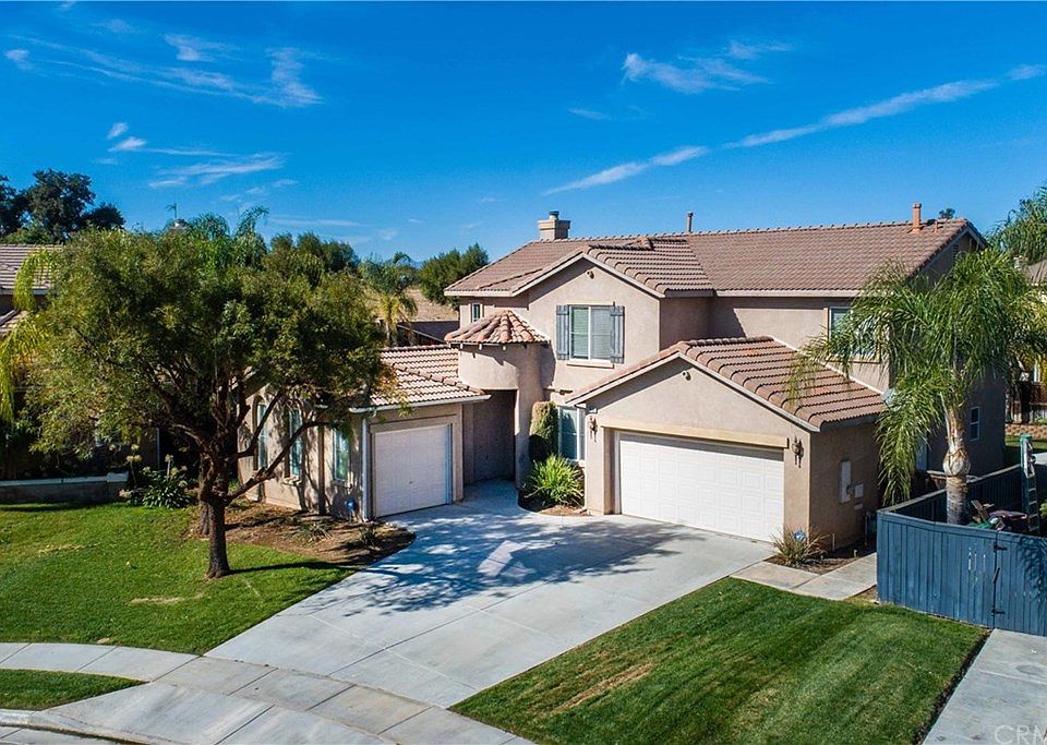 1st image of 28183 Agave Way