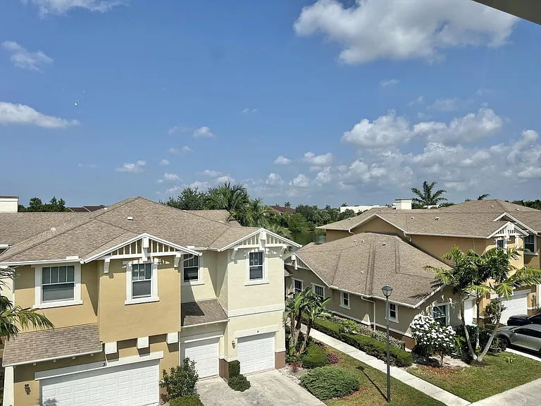 840 Marina Del Ray Ln #2 — Photo 30