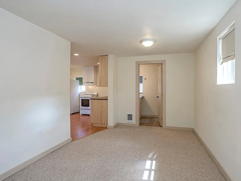4514 N 12th St #B — Photo 6