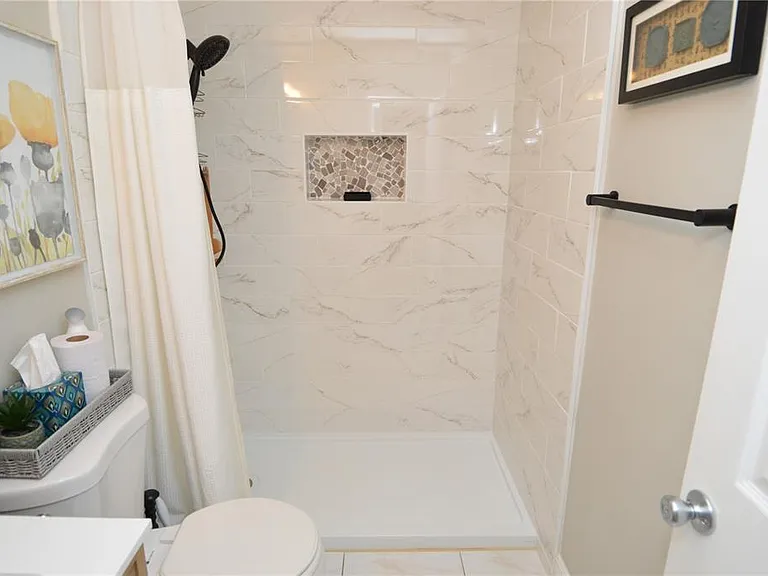 8752 Mallard Reserve Dr #203 — Photo 31