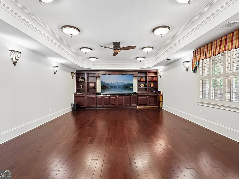 103 Century Park Pl — Photo 77