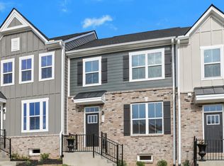 978 Sugar Vista Cir, Sugar Hill, GA 30518