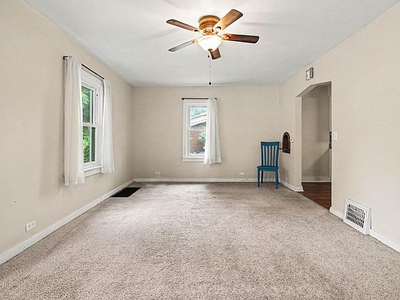 3rd image of 117 W Michigan Ave