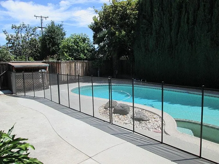 1288 Collins Ln — Photo 11