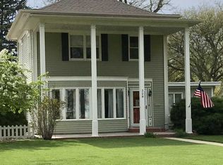 329 N Brown Ave, Minden, NE 68959