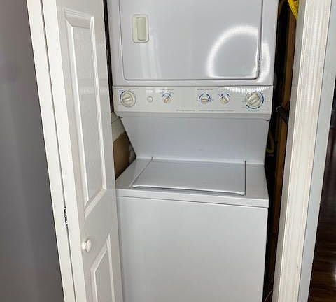 Washer & Dryer