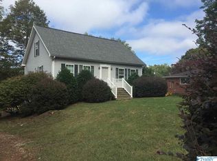 1805 Wooddale Dr NE, Huntsville, AL 35801