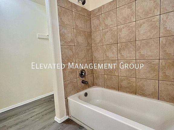 5th image of 5501 Bell Ave SE Unit 1