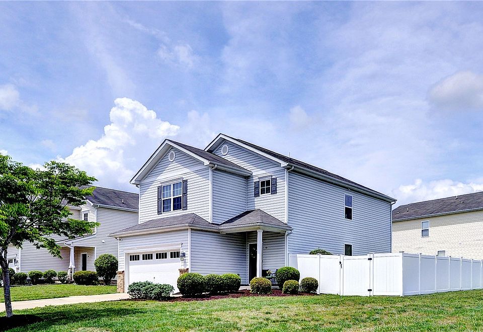 1st image of 100 Tetbury Ln