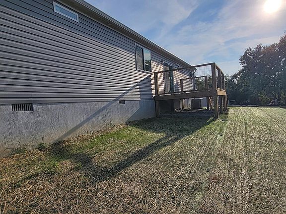 5th image of 126 Rosstown Rd