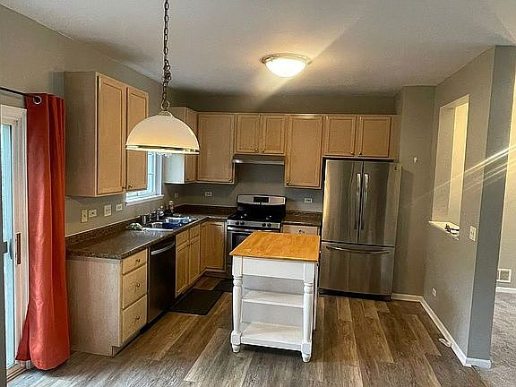 5th image of 105 Monarch Dr Unit 23L