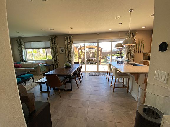 4th image of 109 Pictor Ln