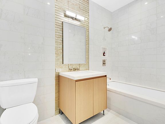 5th image of 215 E 19th St APT 9E