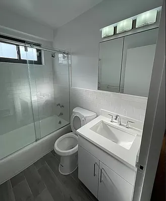 Rented by Douglas Elliman | media 21