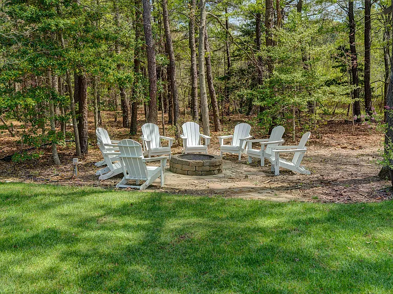 145 Damascus Rd — Photo 15