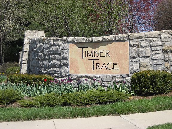 Timber Trace Entrance-State Line