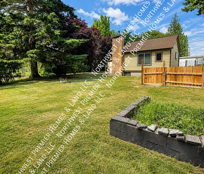 2690 Erlands Point Rd NW — Photo 19