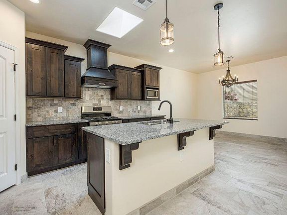 3rd image of 3959 Agua Caliente Dr