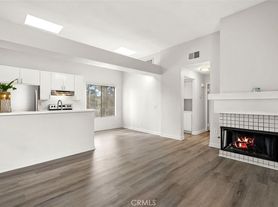 39 Martinique St