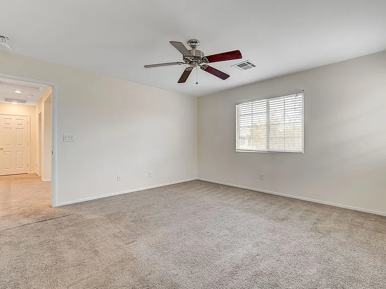 10299 Caverns Mouth Dr — Photo 26