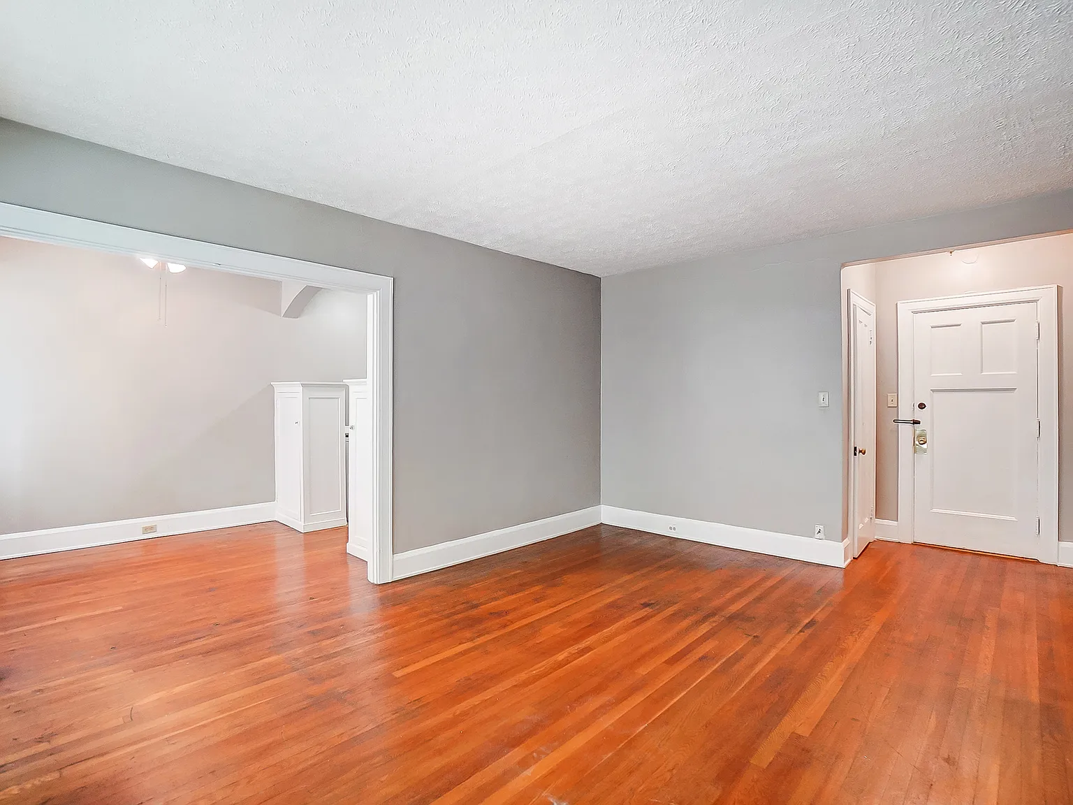 Studio, 650 sqft, $850 — Photo 4