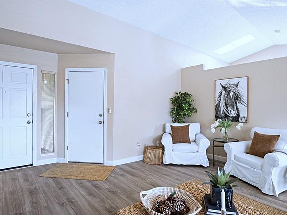 5th image of 2105 Beaujolais Court