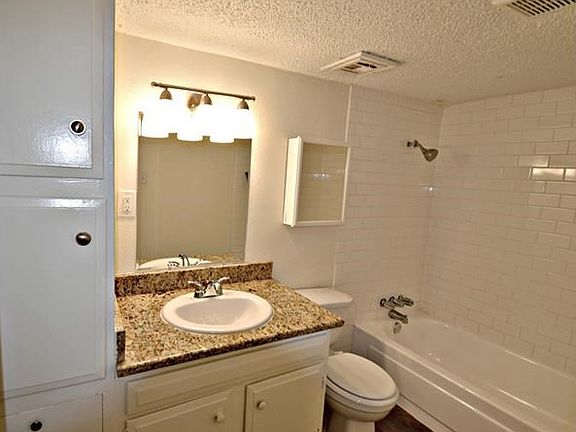 5th image of 1825 Wooten Park Dr