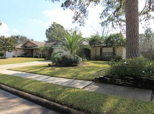 9731 Sundew Dr, Houston, TX 77070