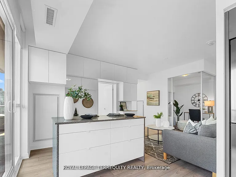 120 Parliament St #1808 — Photo 13